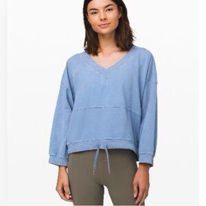 Lululemon Dare the Day Pullover